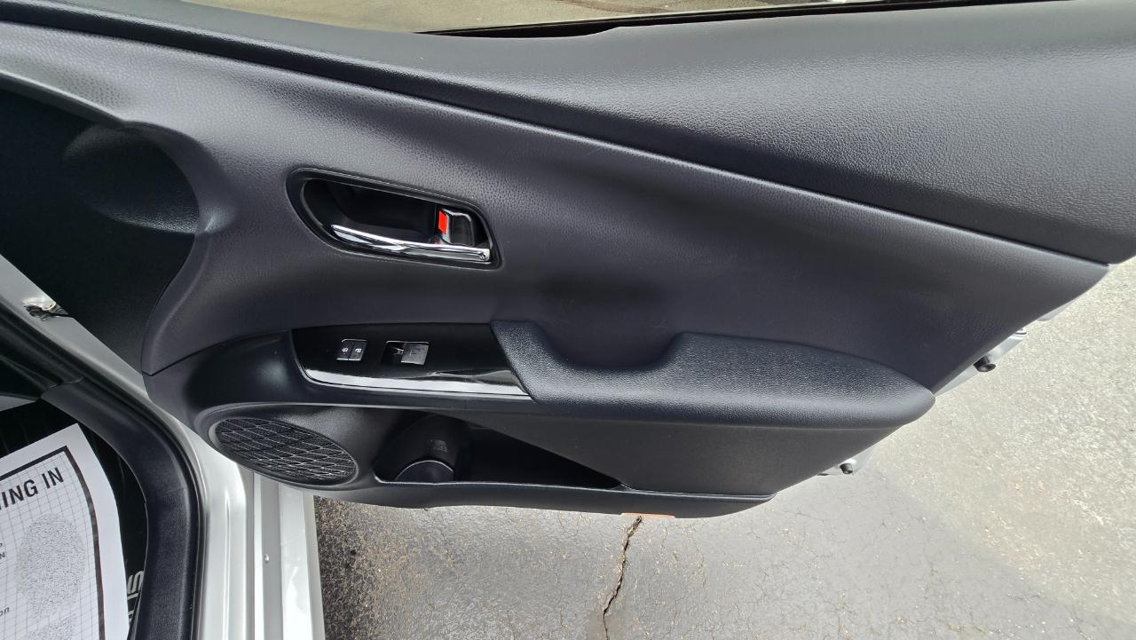 Toyota Prius Limited 2020