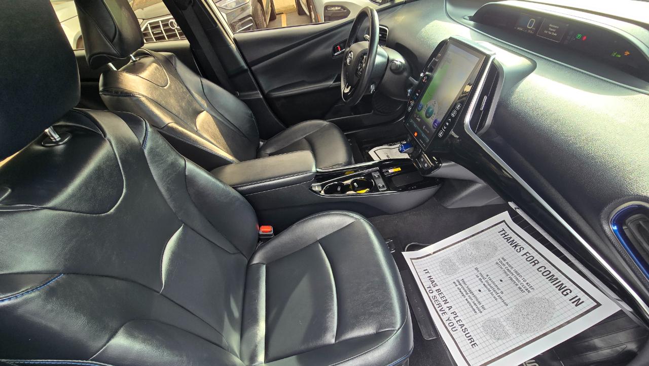 Toyota Prius Limited 2020