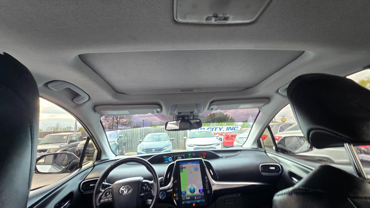 Toyota Prius Limited 2020