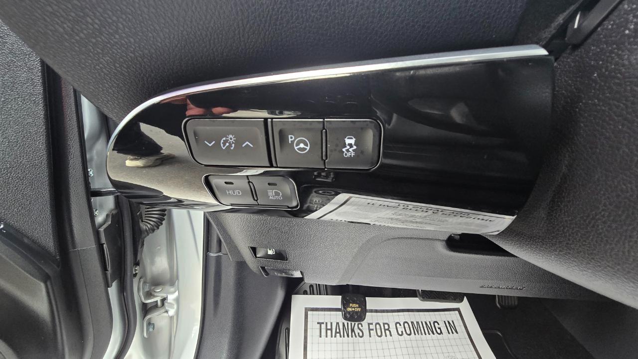 Toyota Prius Limited 2020