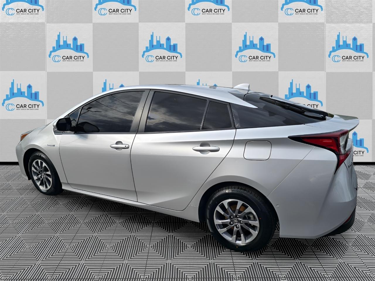 Toyota Prius Limited 2020