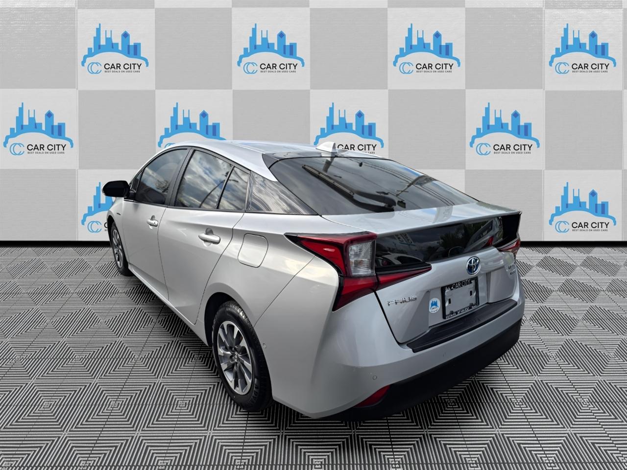Toyota Prius Limited 2020