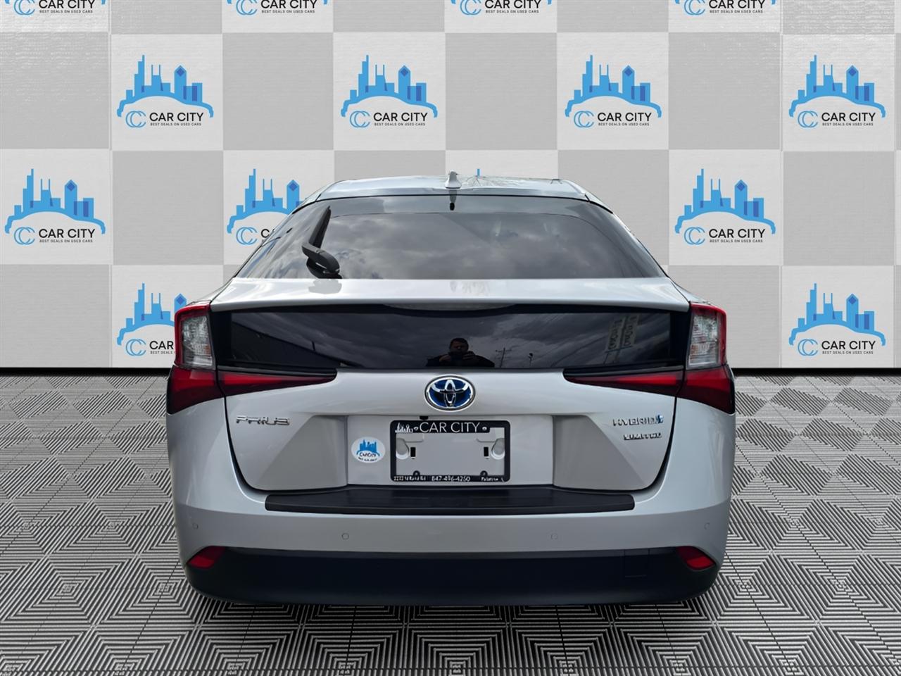 Toyota Prius Limited 2020