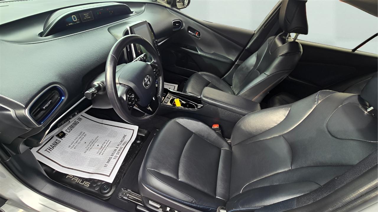Toyota Prius Limited 2020