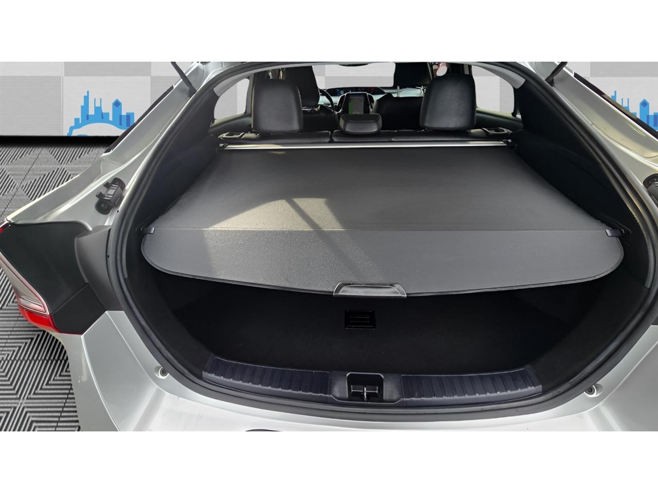 Toyota Prius Limited 2020