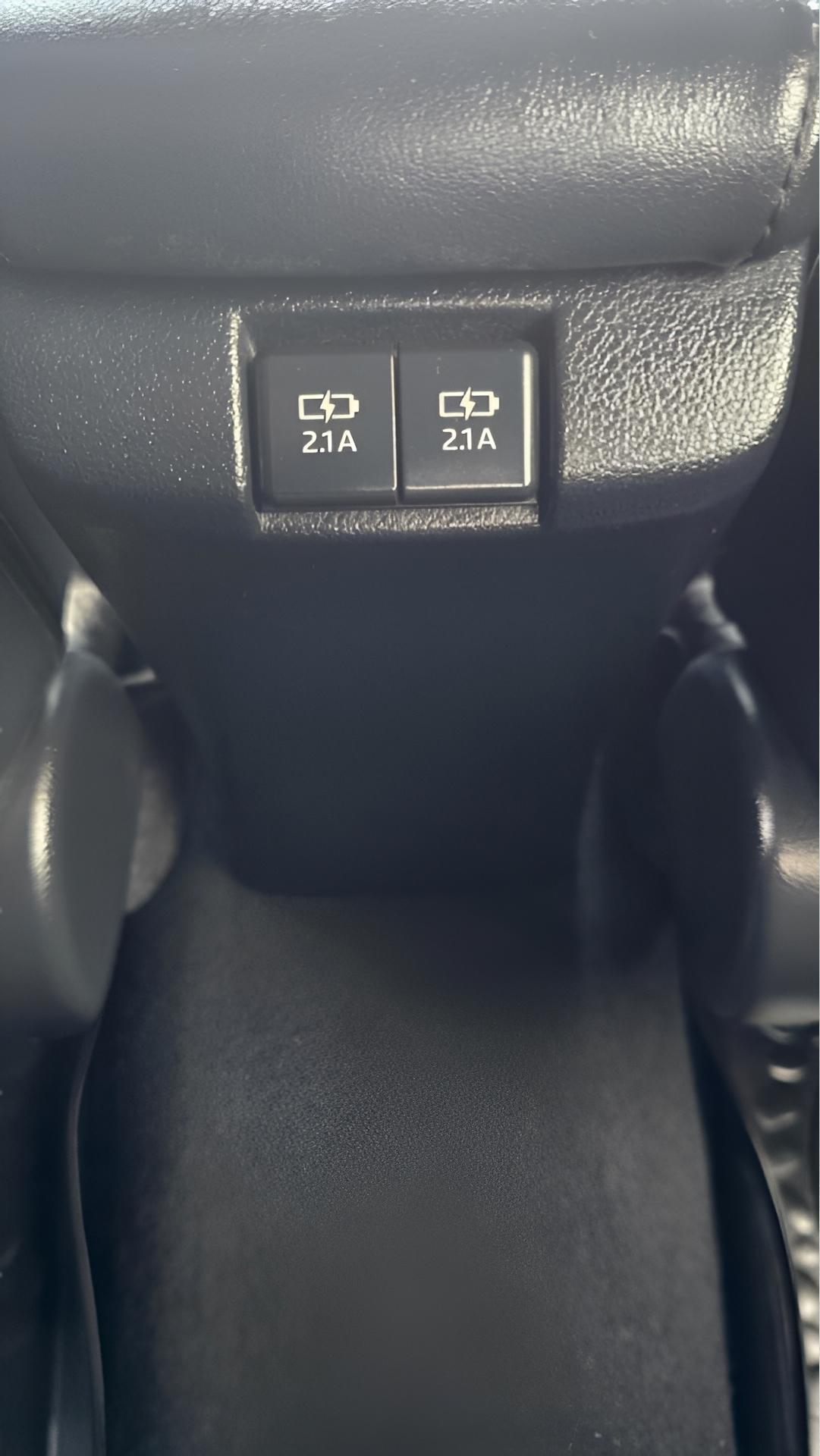 Toyota Prius Limited 2020