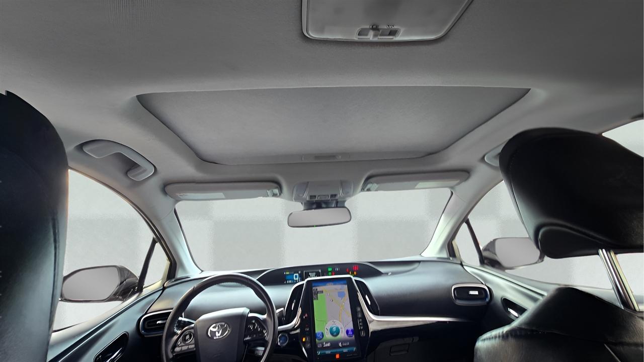 Toyota Prius Limited 2020