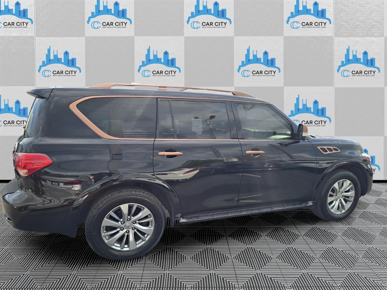 Infiniti QX80 4WD 2017