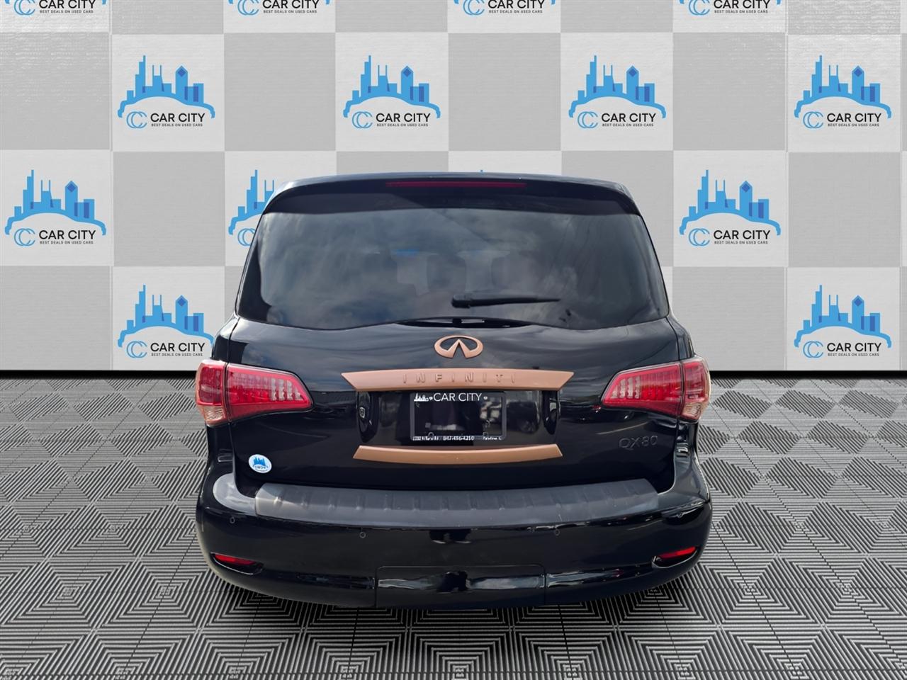 Infiniti QX80 4WD 2017