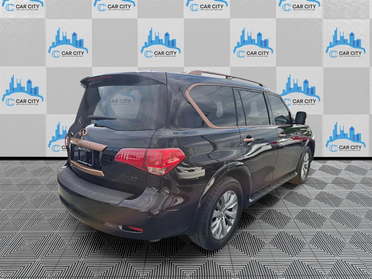 Infiniti QX80 4WD 2017