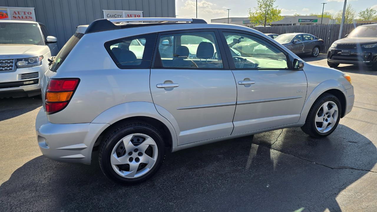 Pontiac Vibe Base 2004