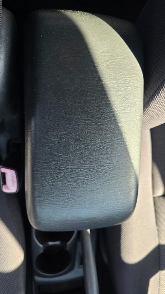 Pontiac Vibe Base 2004