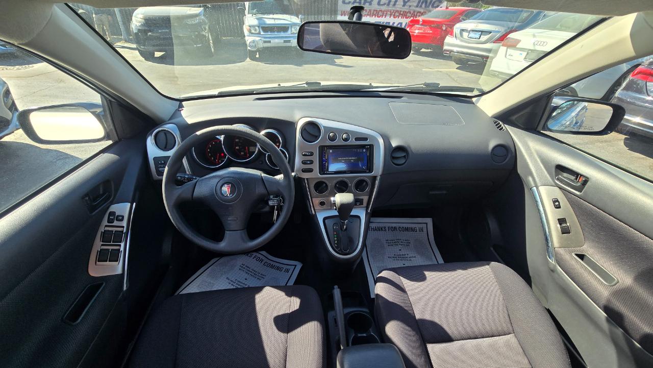 Pontiac Vibe Base 2004