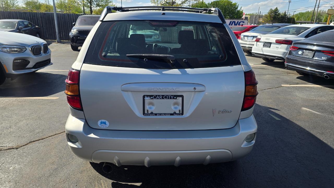 Pontiac Vibe Base 2004