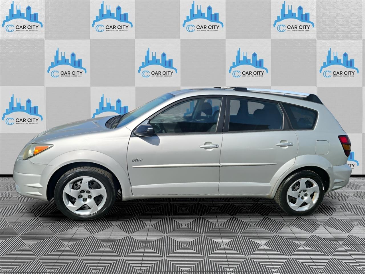 Pontiac Vibe Base 2004