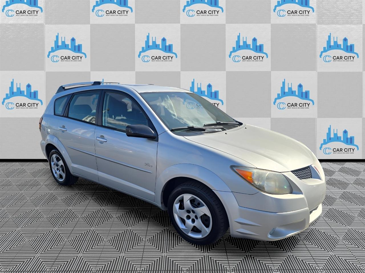 Pontiac Vibe Base 2004