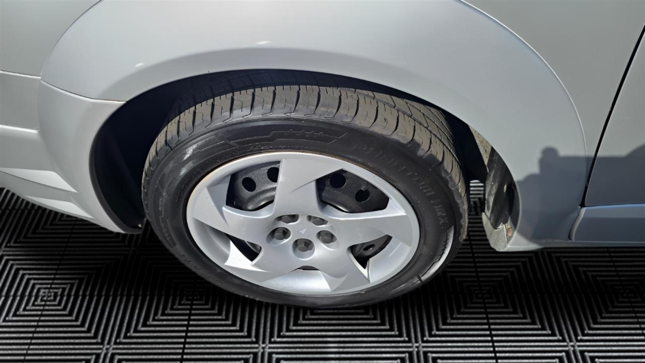 Pontiac Vibe Base 2004
