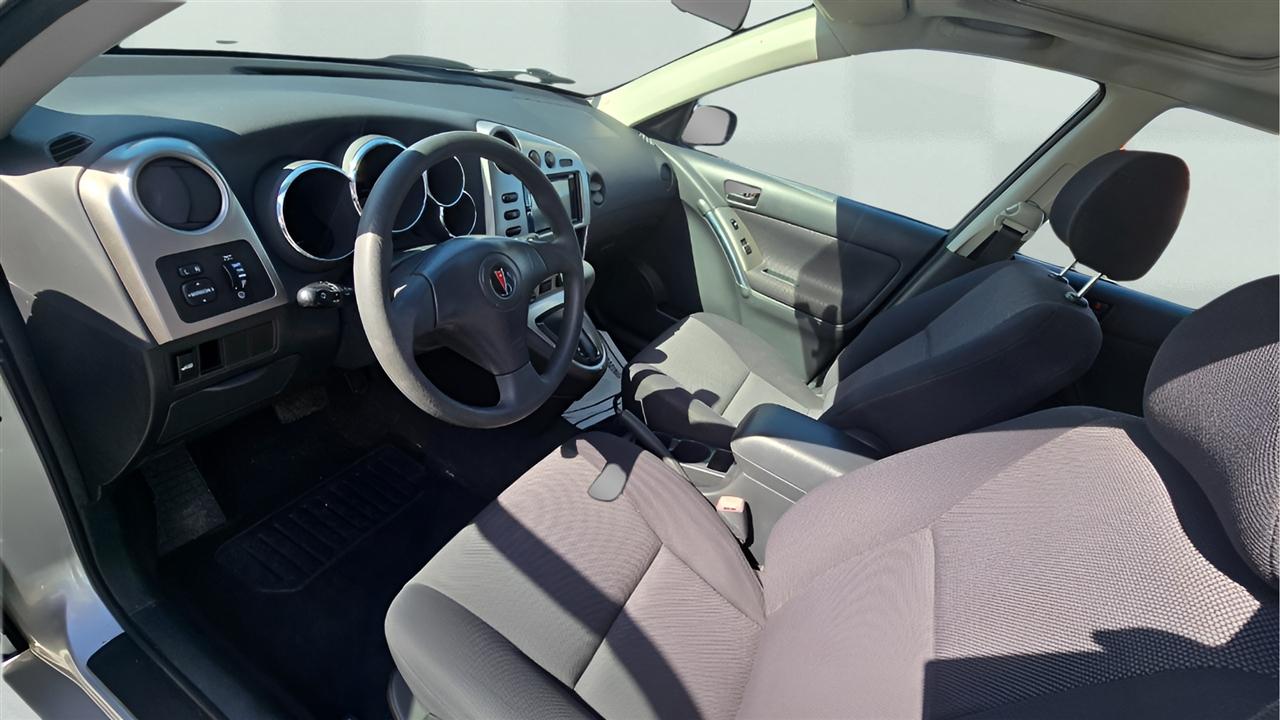 Pontiac Vibe Base 2004