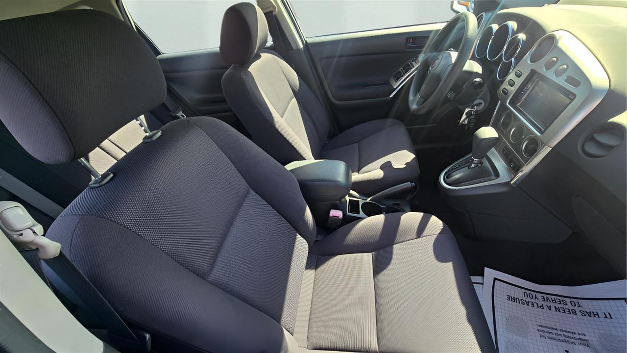 Pontiac Vibe Base 2004