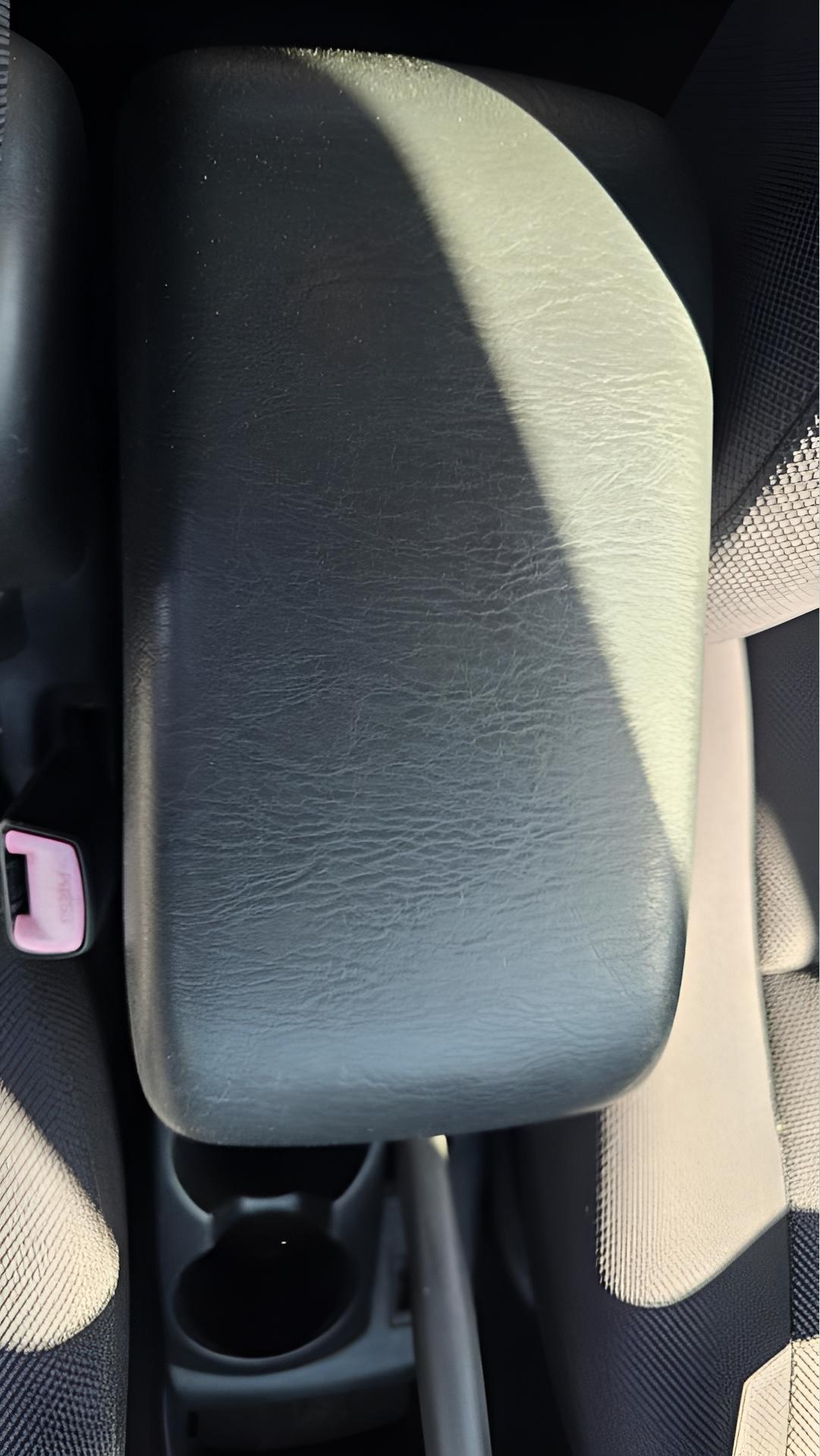 Pontiac Vibe Base 2004