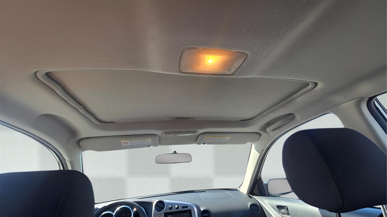Pontiac Vibe Base 2004