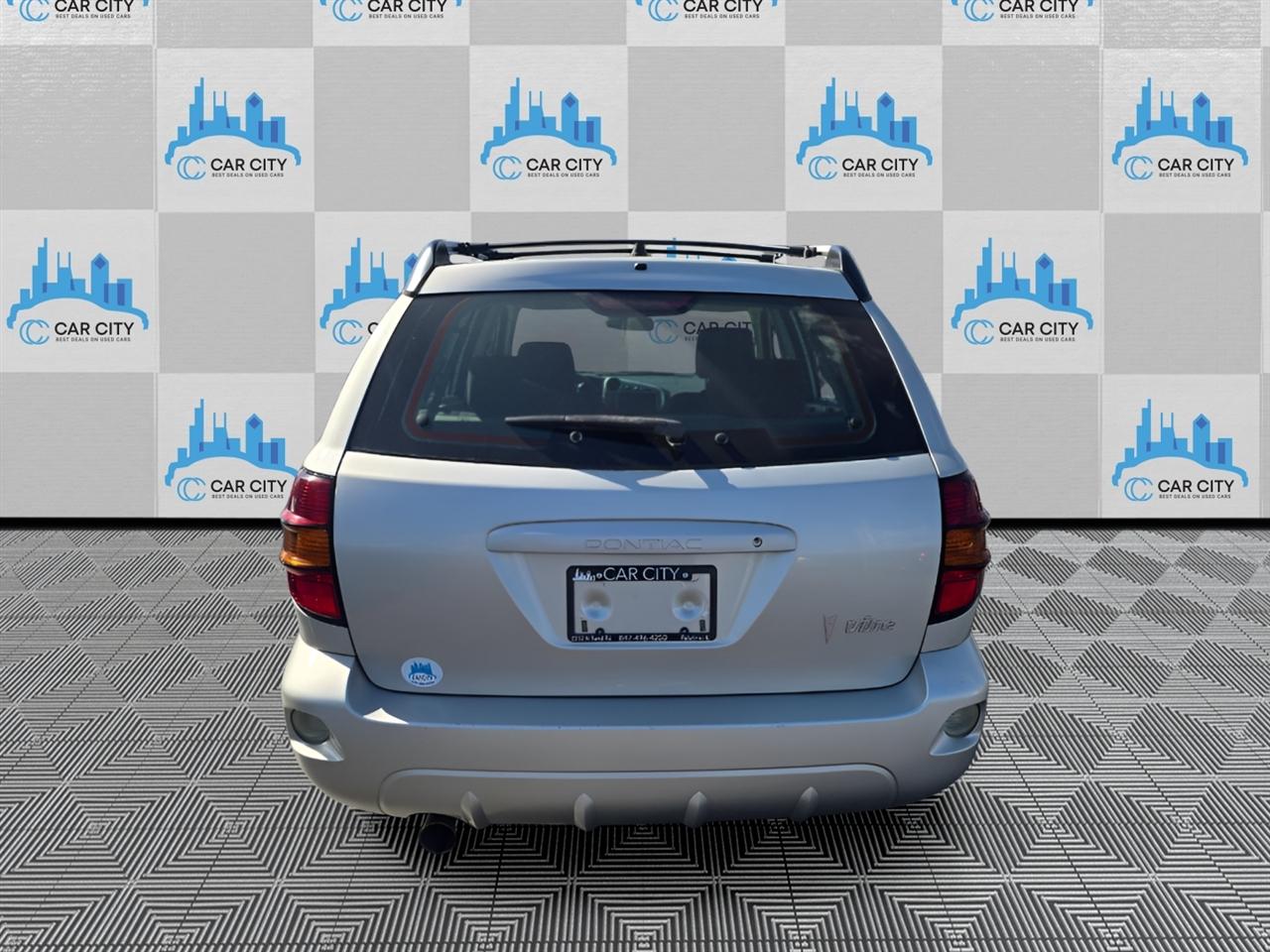 Pontiac Vibe Base 2004