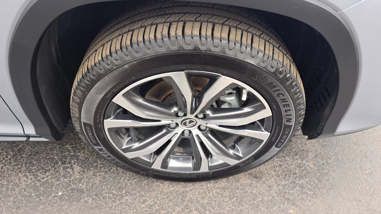Lexus RX 450hL Base 2022