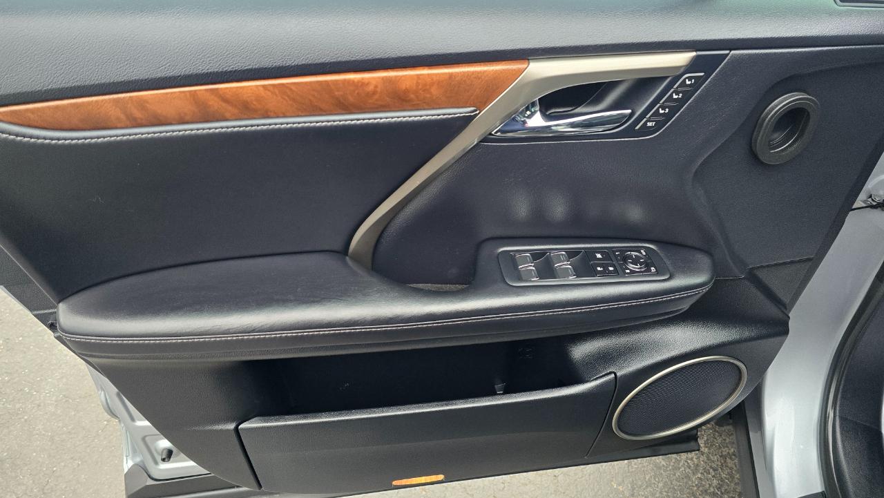 Lexus RX 450hL Base 2022