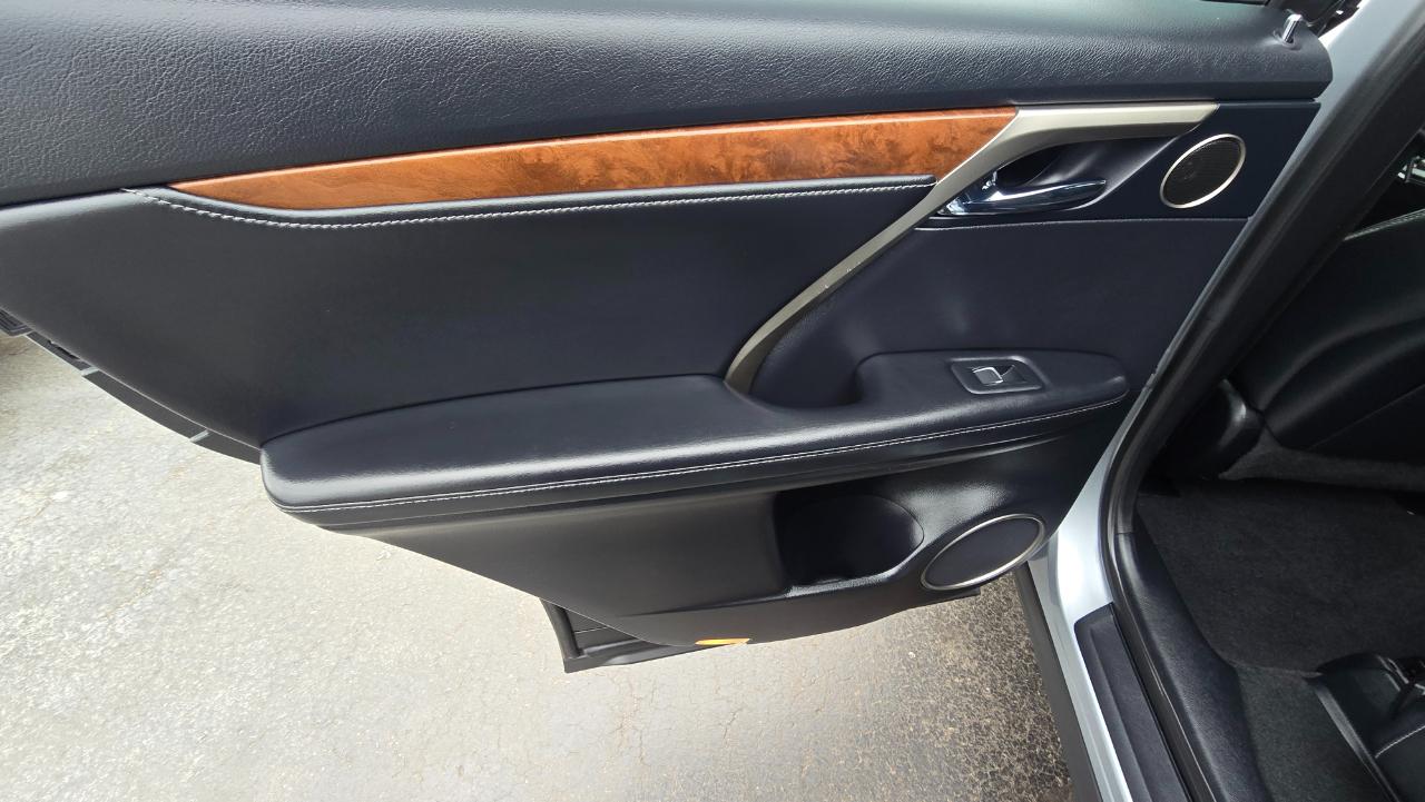 Lexus RX 450hL Base 2022