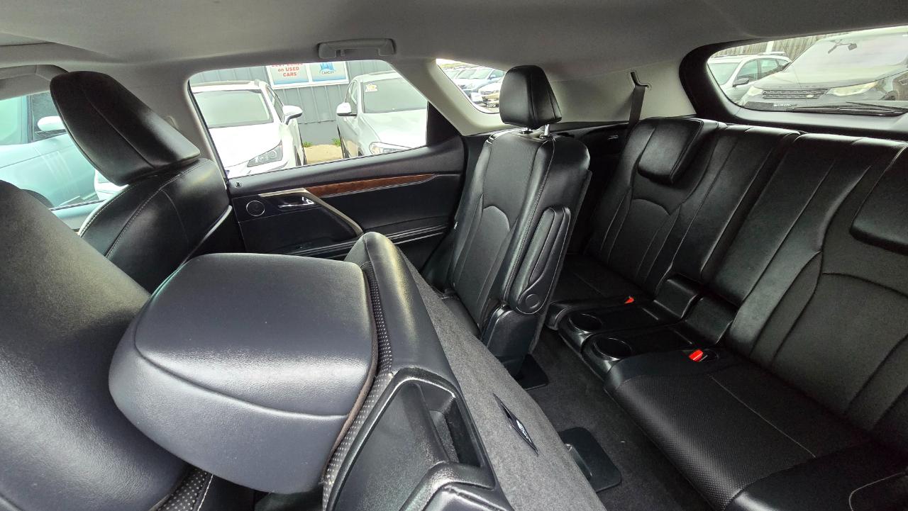 Lexus RX 450hL Base 2022