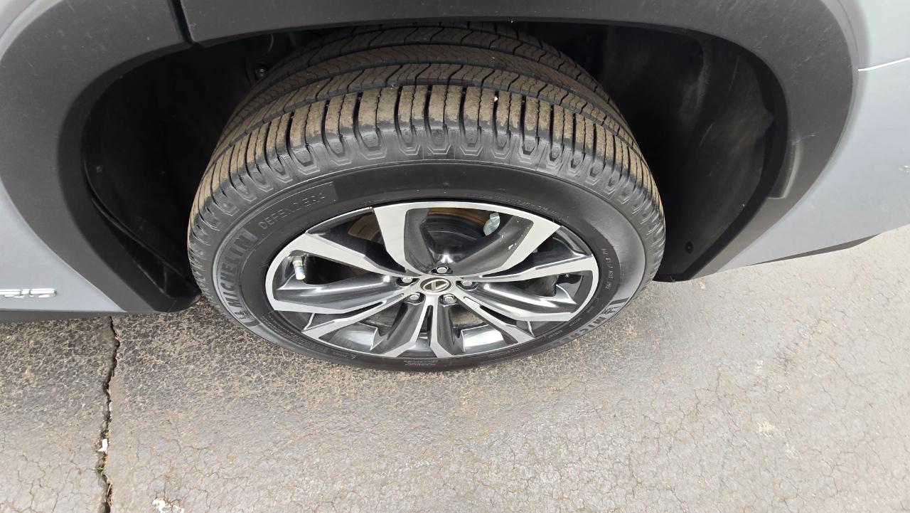 Lexus RX 450hL Base 2022