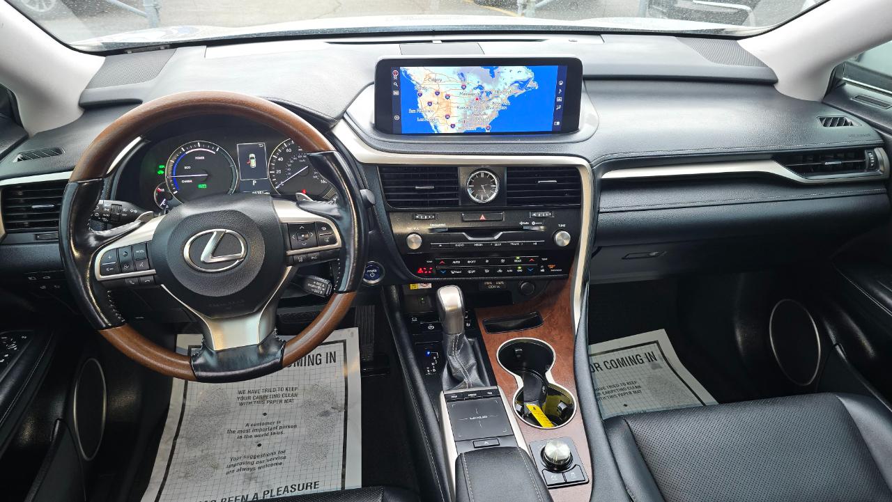 Lexus RX 450hL Base 2022