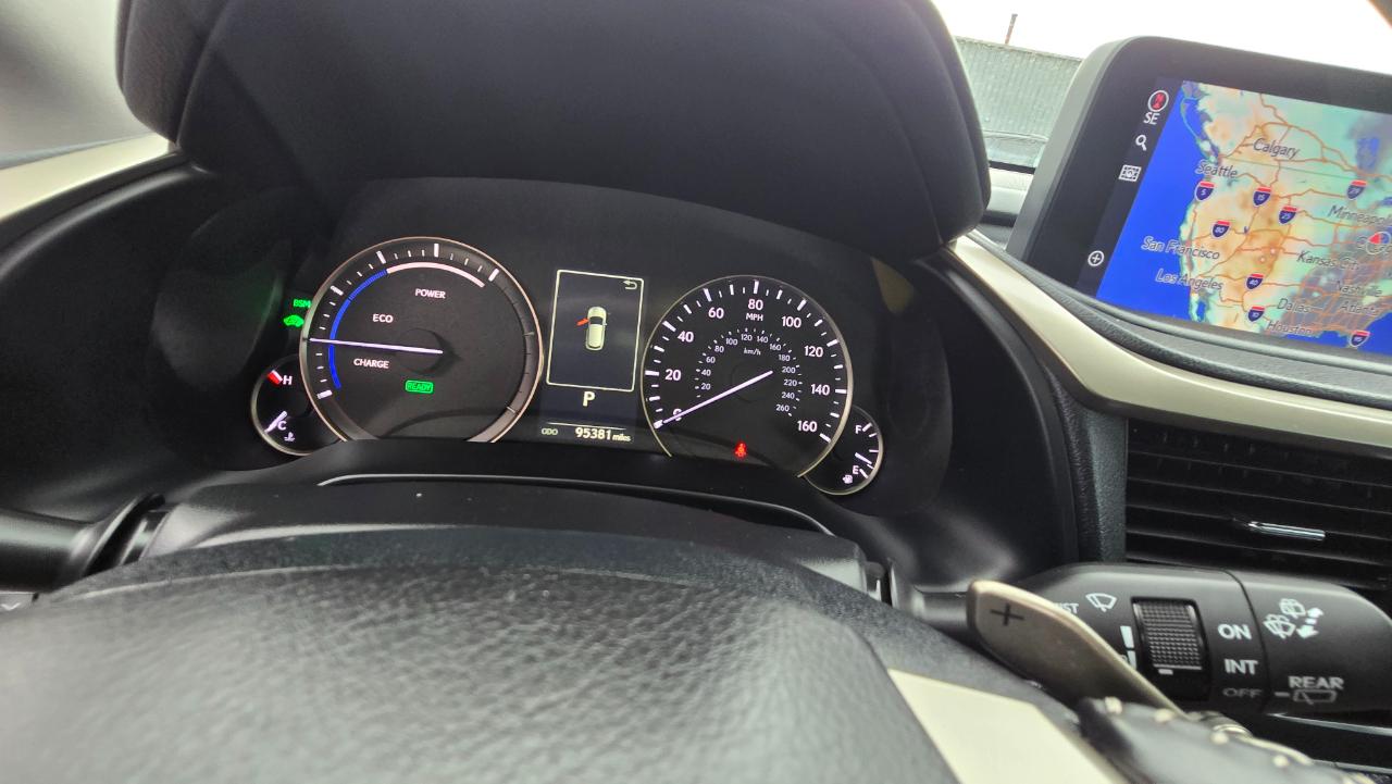 Lexus RX 450hL Base 2022