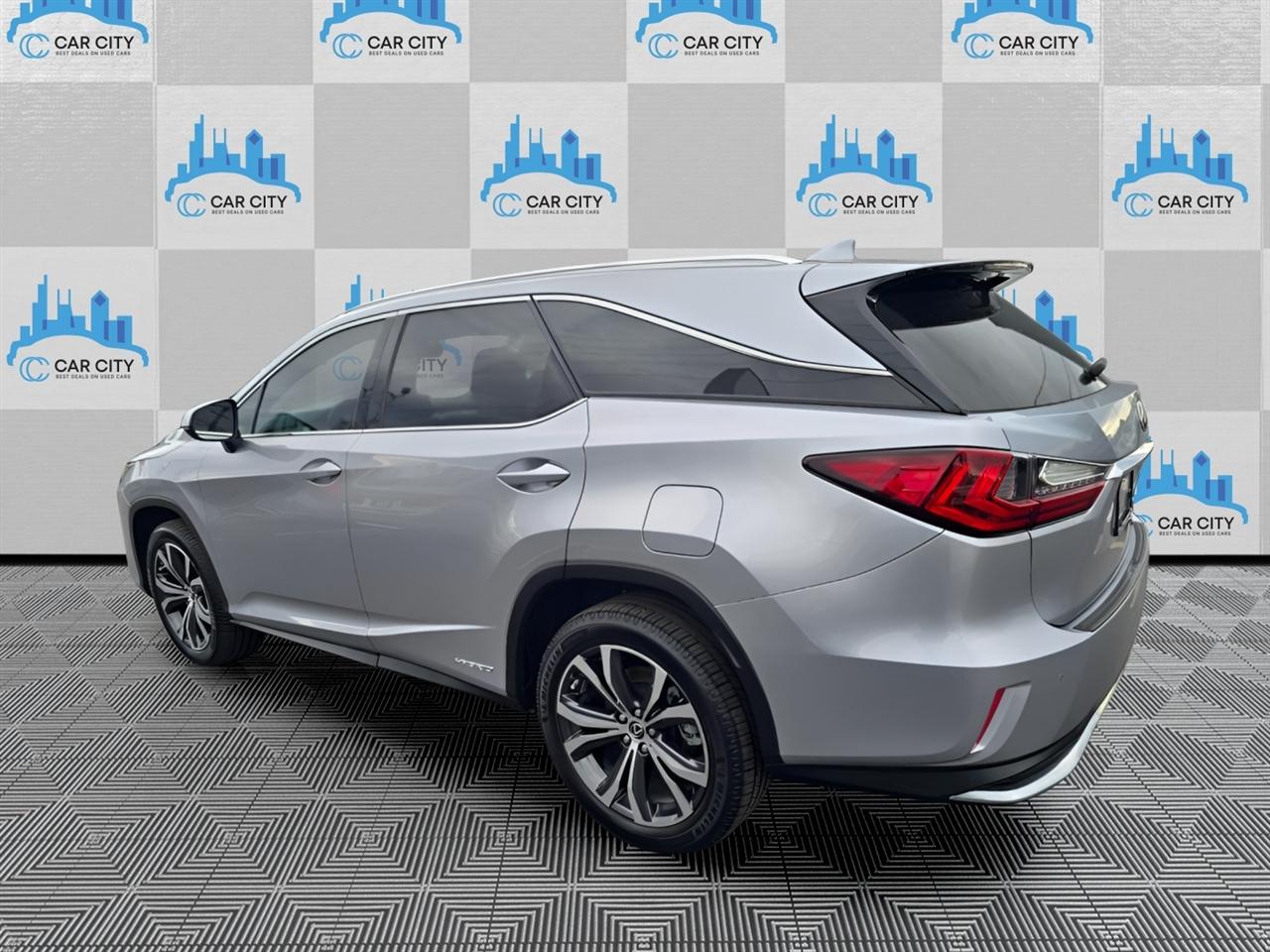 Lexus RX 450hL Luxury 4D SUV AWD 2022