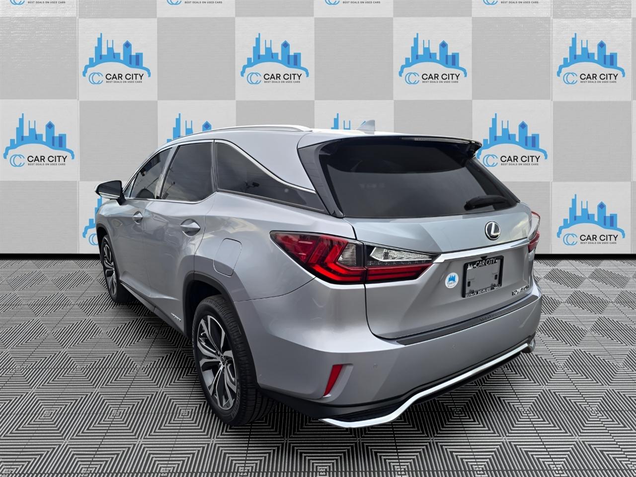 Lexus RX 450hL Luxury 4D SUV AWD 2022