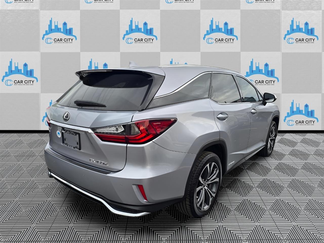 Lexus RX 450hL Luxury 4D SUV AWD 2022