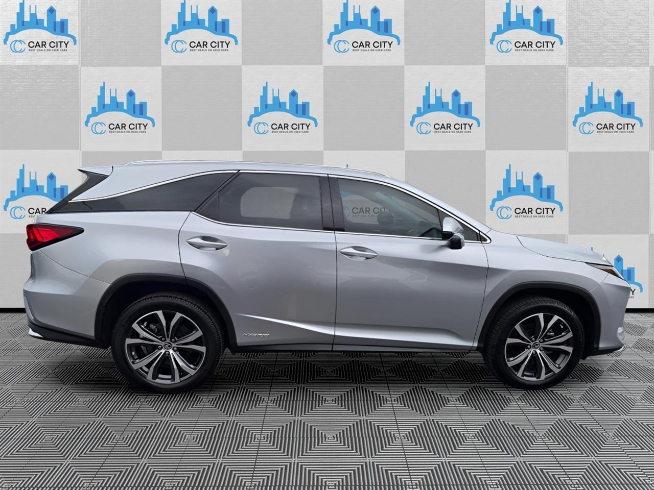 Lexus RX 450hL Luxury 4D SUV AWD 2022