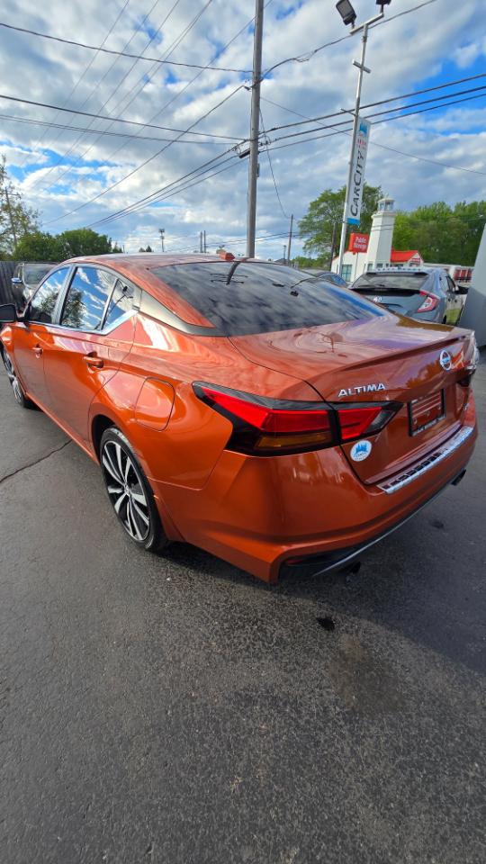 Nissan Altima 2.5 SR AWD 2021