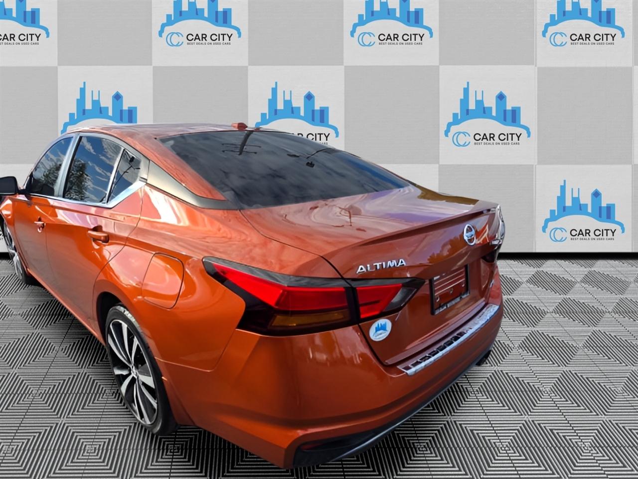 Nissan Altima 2.5 SR AWD 2021