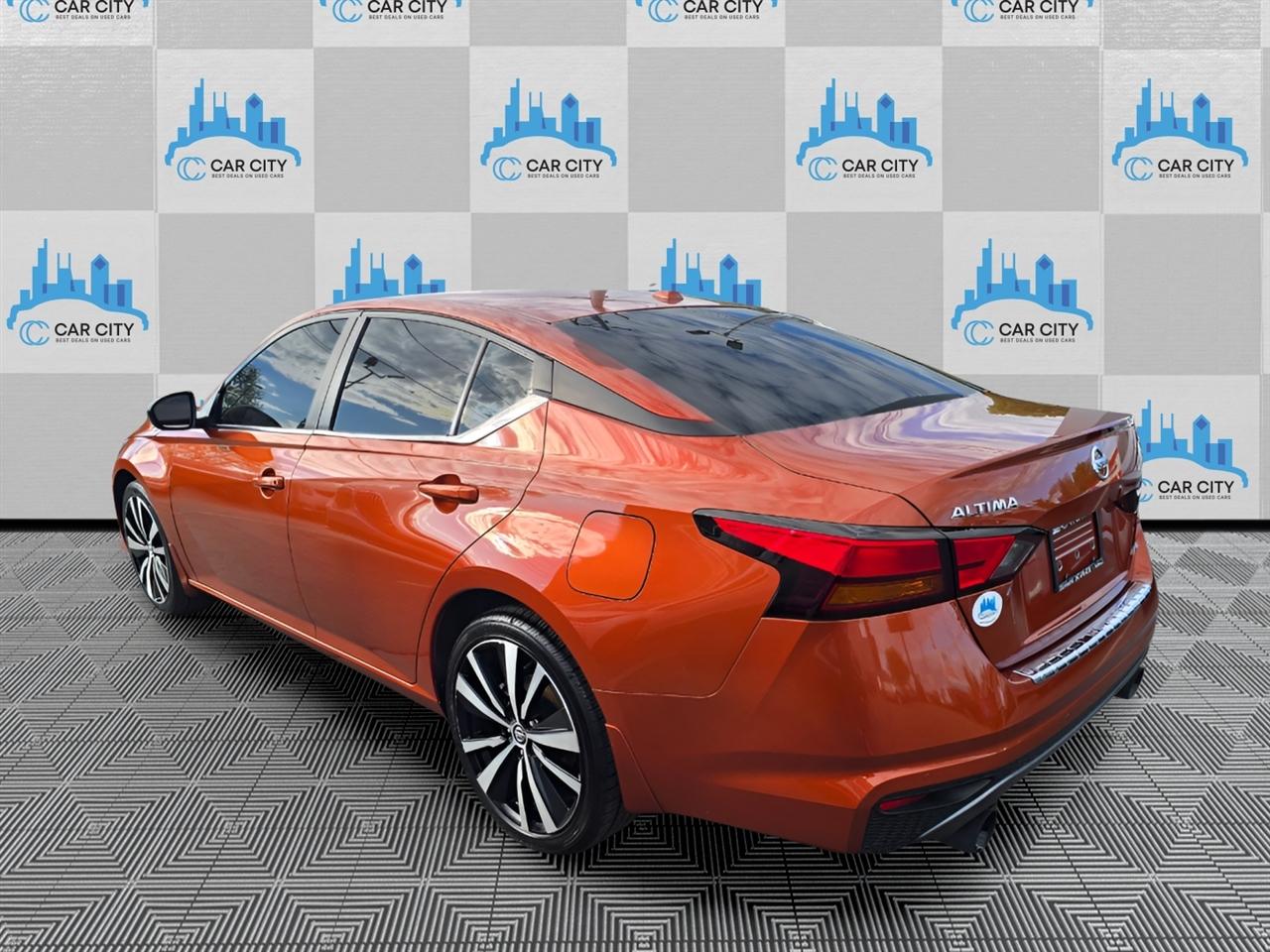 Nissan Altima 2.5 SR AWD 2021