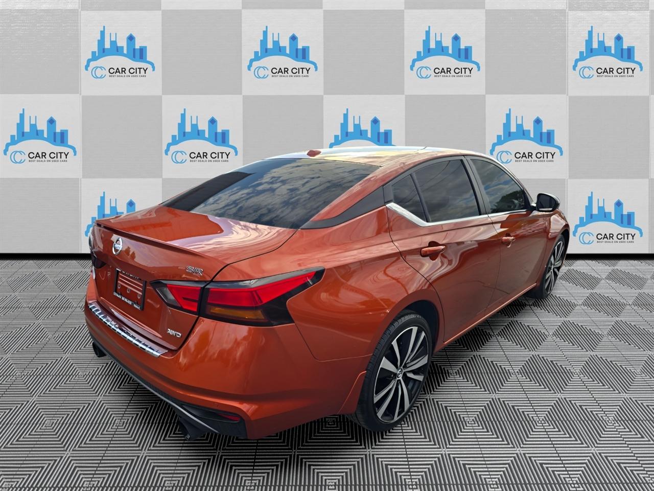 Nissan Altima 2.5 SR AWD 2021