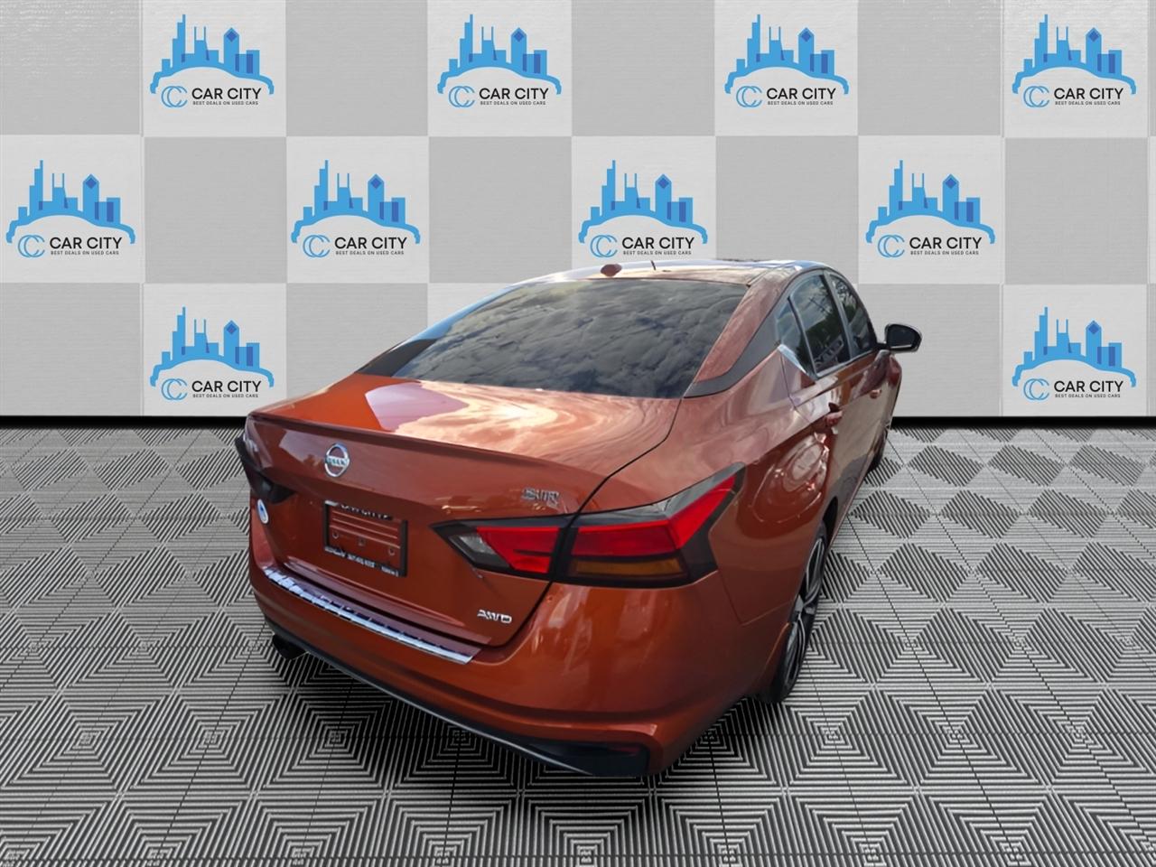 Nissan Altima 2.5 SR AWD 2021