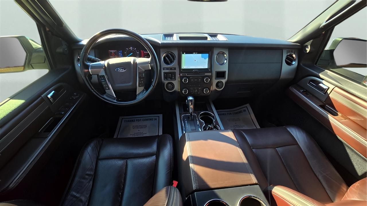 Ford Expedition Platinum 4WD 2016