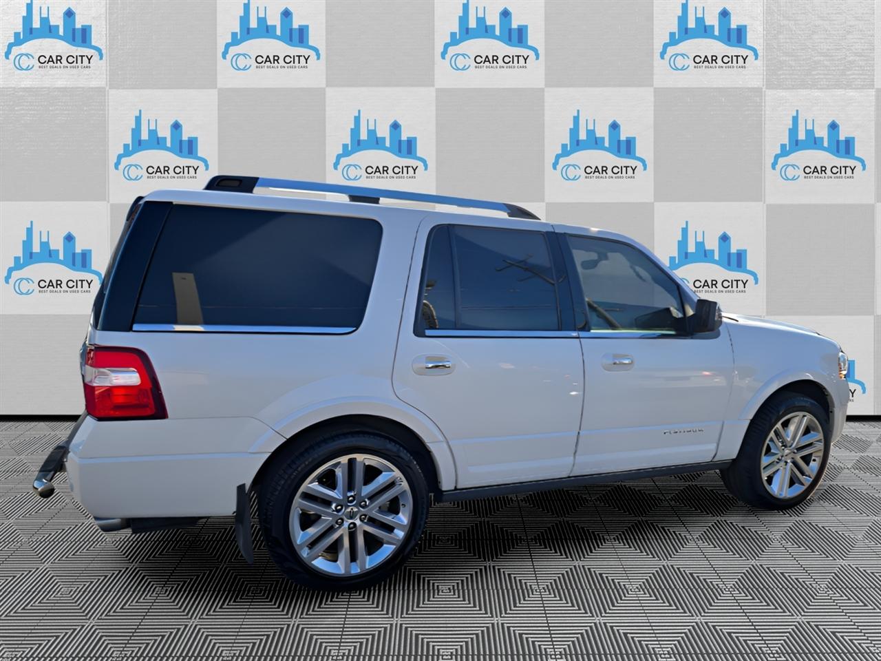 Ford Expedition Platinum 4WD 2016