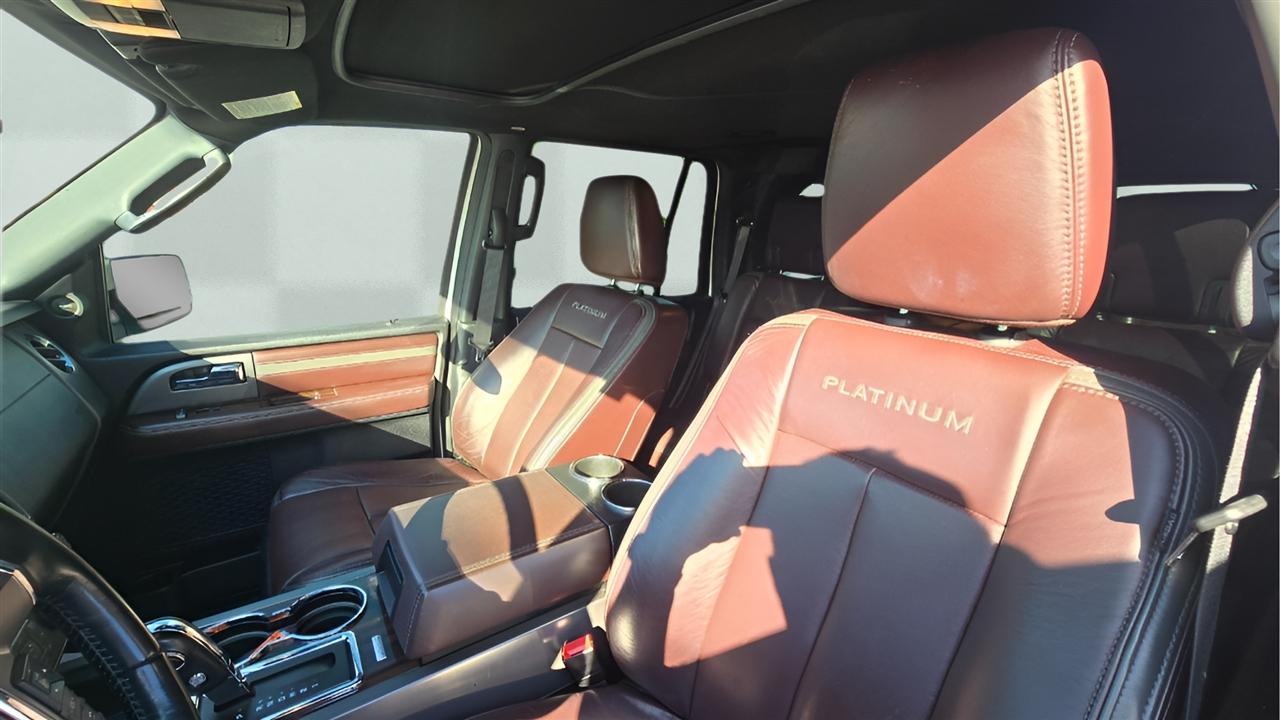 Ford Expedition Platinum 4WD 2016
