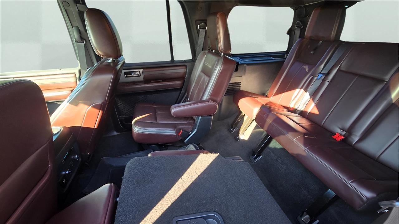 Ford Expedition Platinum 4WD 2016