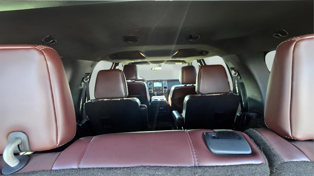 Ford Expedition Platinum 4WD 2016
