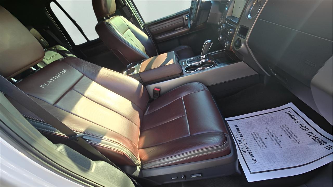 Ford Expedition Platinum 4WD 2016