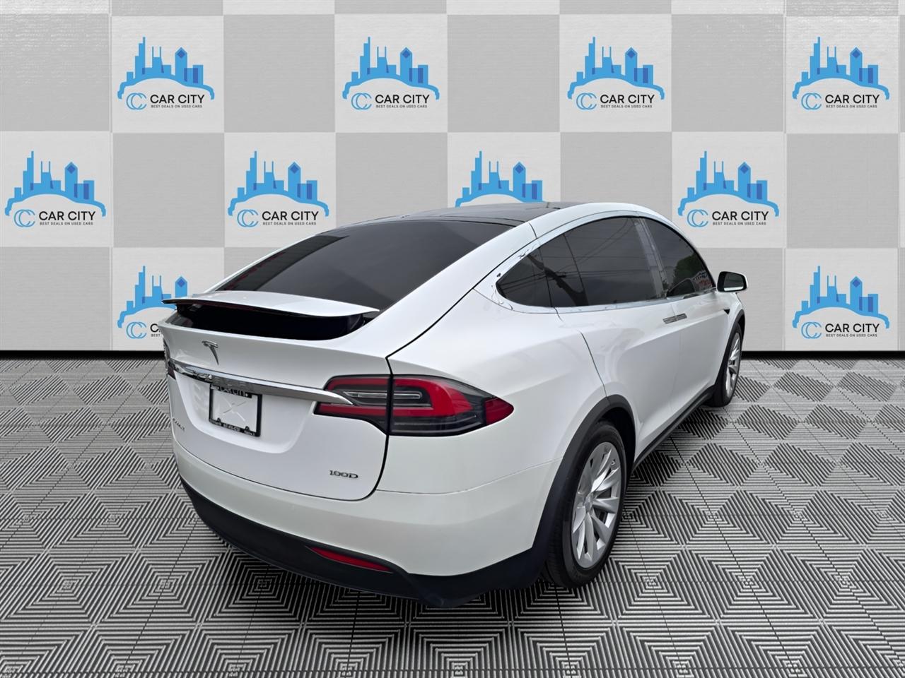 Tesla Model X 100D 2018