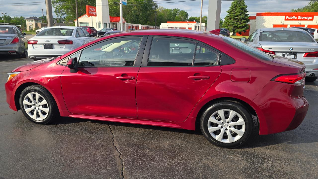 Toyota Corolla LE 2022